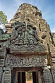 Ta Som temple - inside the first enclosure